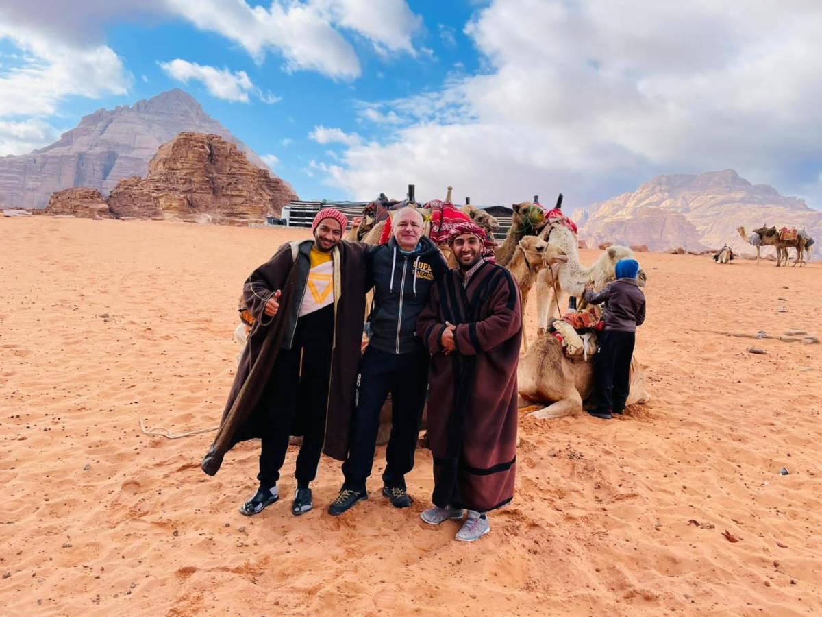 Zarb Desert Camp ワディ ・ラム エクステリア 写真