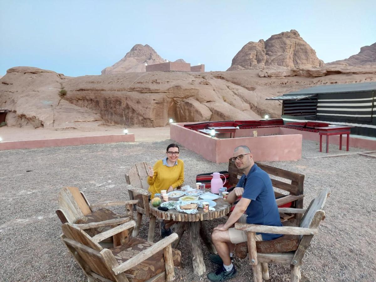 Zarb Desert Camp ワディ ・ラム エクステリア 写真